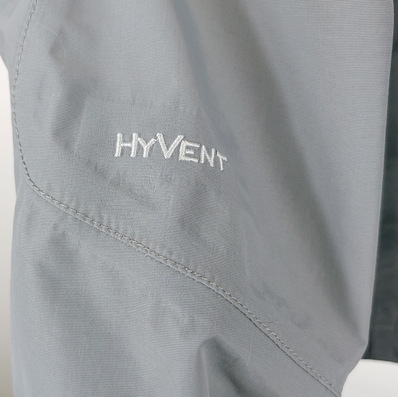 SEE NEW LISTING Men's The North Face Hyvent Waterproof Jacket - Picture 9 of 13